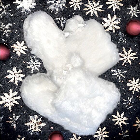 POM-POM Fuzzy Booties Slippers l L l EUC - Picture 6 of 9